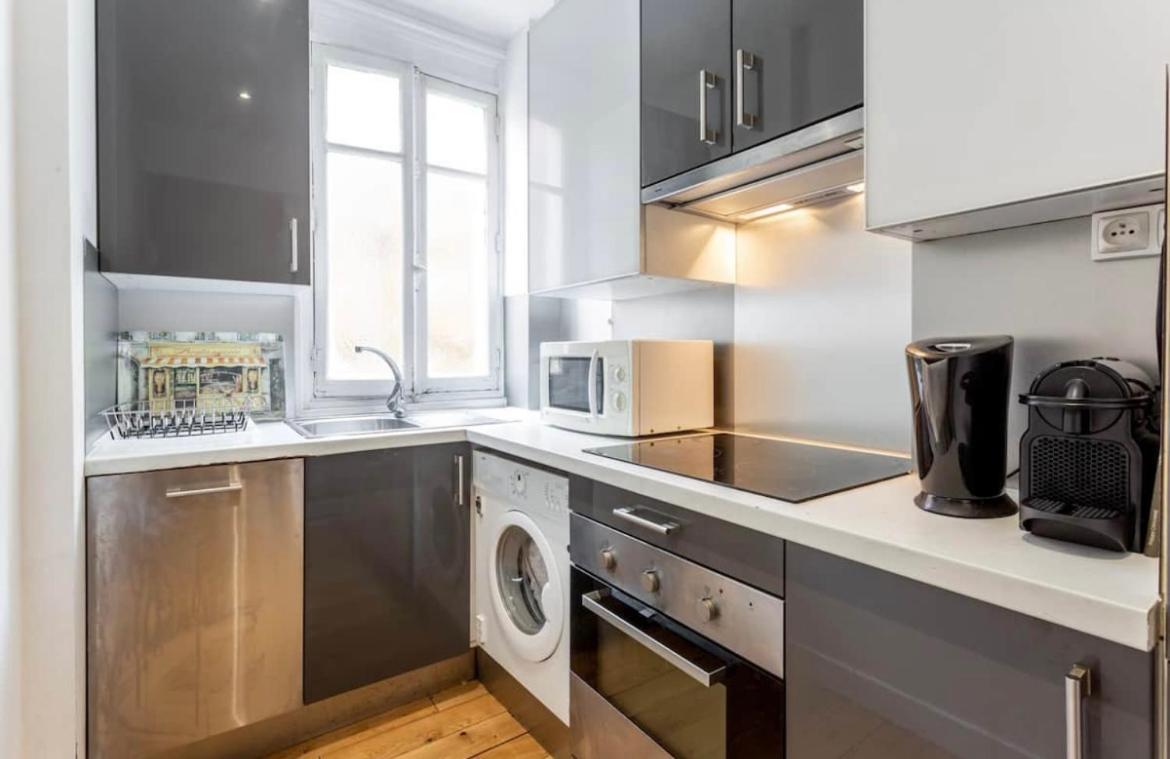 Beautiful Apartment In Center Paris Exterior photo